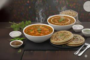 2 Plain Kulcha With Chole And Butter Paneer