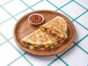 Chipotle Paneer Quesadilla