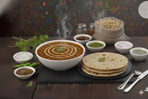 Chole with 3 Roti