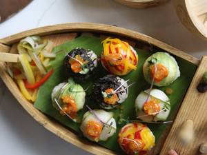 Cocktail Temari (8 Pcs)