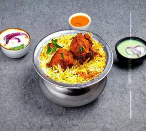 Chicken Tikka Biryani (Matka)