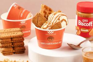 Lotus Biscoff Waffle Sundae