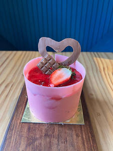 Strawberry Petit Gateau