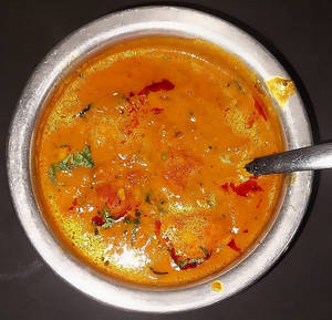 Tomato Curry