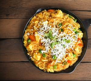 Cheese paneer maggi