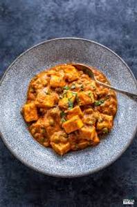 Muttor Paneer
