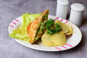 Bombay Special Grilled Chilli Cheese Tampa Sandwich