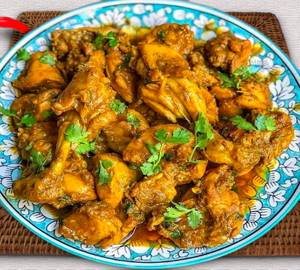 Chicken rezala [2 piece]