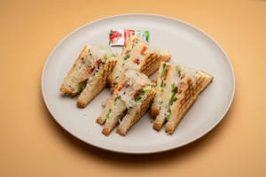 Aloo Capsicum Sandwich