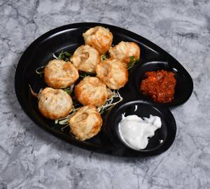 Paneer Fried Momos [8 Pieces]