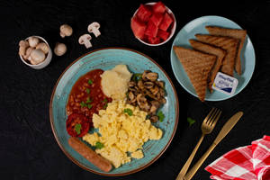 Classic English Breakfast- Scrambled Eggs