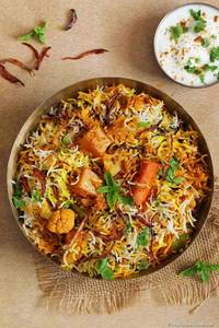 Veg Biryani with onion & Raita