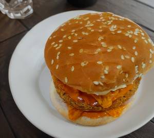 Chilli potato burger p