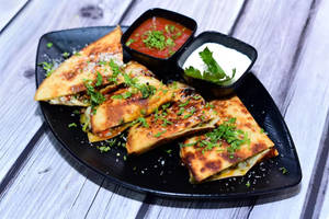 Veg Ricotta Parmesan Quesadilla [4 Pieces, Serves 1]