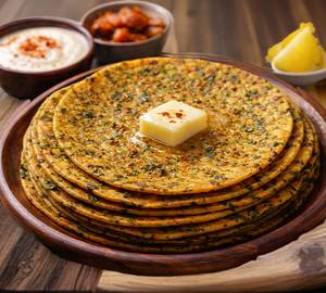 Aloo sukhi bhaji + 3 thepla + dahi+ sos+ achar mukhvas 