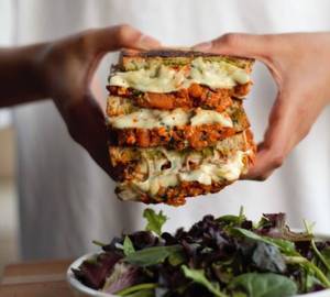 Panner cheese sandwich