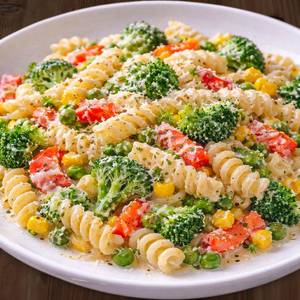 White sauce pasta