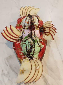 Triple Sundae