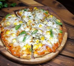 Corn, Onion, Jalapeno & Cheese Pizza