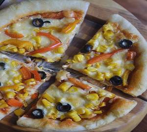 Sweetcorn Pizza