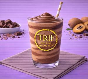 Chocolate Chikoo Fusion Milkshake