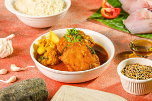 Bhetkir Jhol Aloo Phulkopi Diya(2 Pcs)