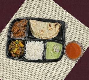 Deluxe thali