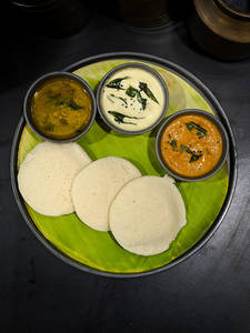 Set Idli
