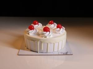 White Forest Cake