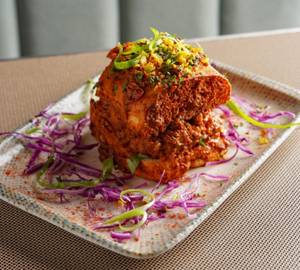 Lasaniya batata pav