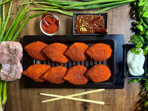 Fiery Golden Crispy Chicken Momos