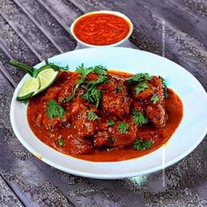 Panner in sambal oelek sauce