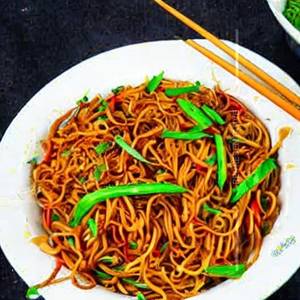 Veg indonesian noodles