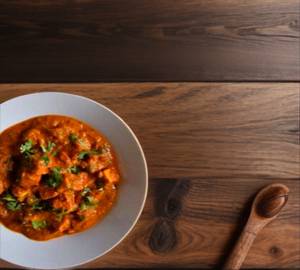 Paneer naan with gravy