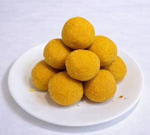 Besan Ladoo