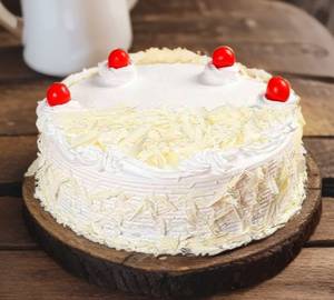 White casta-450 gms (with egg)