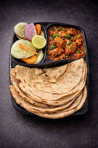 Kadhai Chicken Lachha Paratha Combo