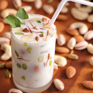 Dry Fruit Lassi