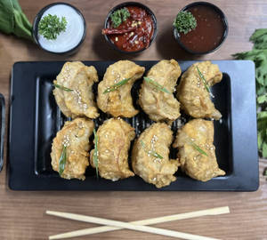 Crisped Tempura Chicken Momos