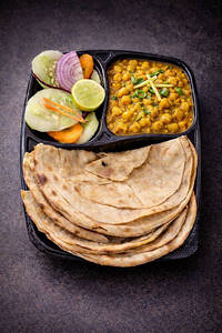 Punjabi Chole Paratha Combo