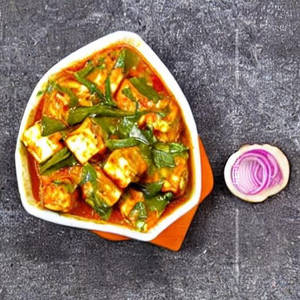 Paneer In Hot Garlic Sauce