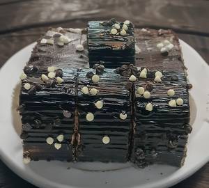 Eggless Choco Swiss Roll