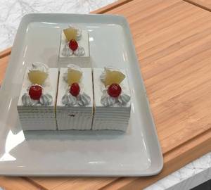 Eggless Pineapple Pastry