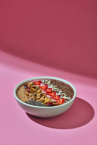 Strawberry Smoothie Bowl