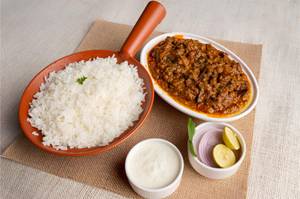 Madurai Mutton Kheema With White Rice [750 ml] With Curd [100ml]