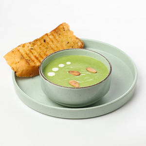 Broccoli Almond Soup