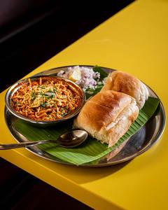 Misal Pav