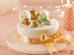 Nutmeg Signature Plum Cake