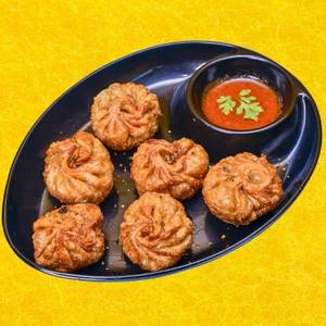 Veg Fried Momos (6 Pcs)