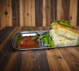 Butter cheese vada pav